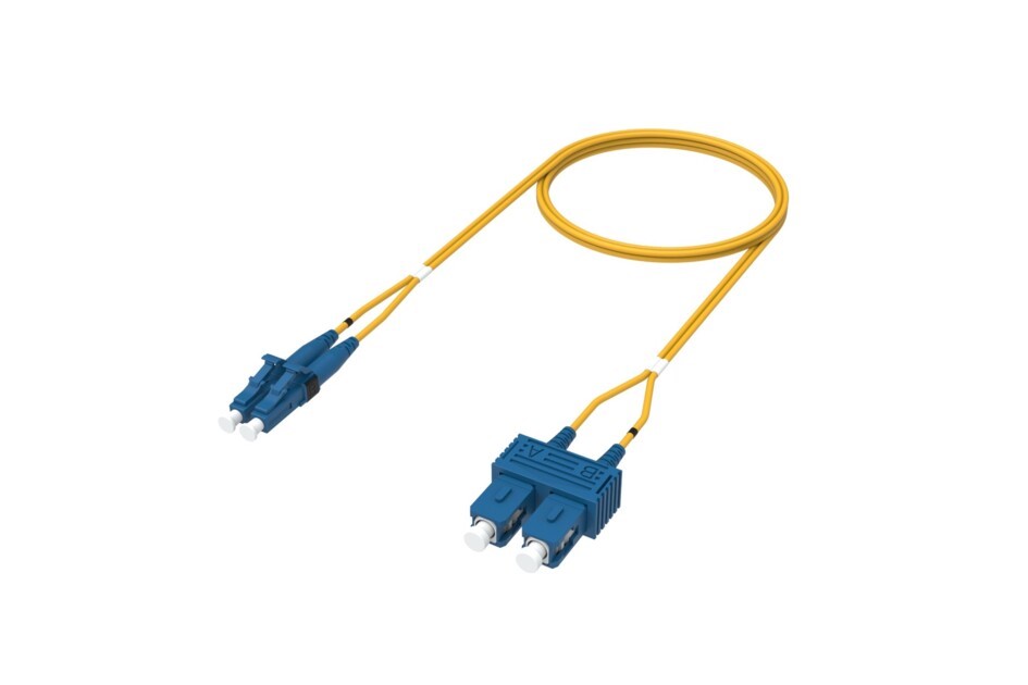 Commscope Fiber Patch cord LC-SC 1.8mm OS2 Duplex LSZH & OFNR 3M (2105032-3)